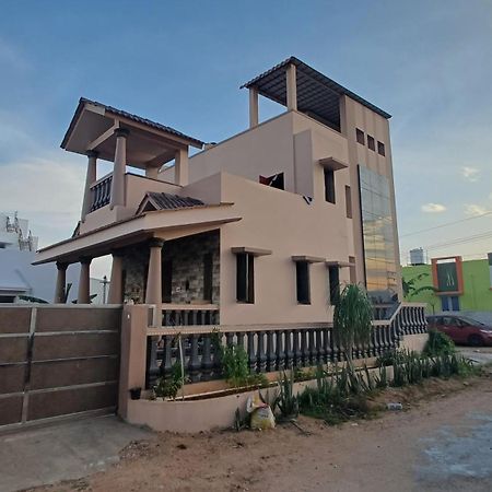 Shi'S Thulasi 2Bhk In Coimbatore Near To Karpagam College, Palakkad Highway, Rathinam College And More Экстерьер фото